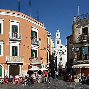 La Piu Bella In Old Town , Bari Italy